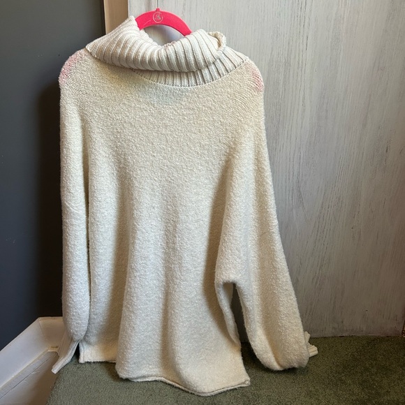 NWT aerie offline chunky turtleneck sweater - Picture 5 of 6